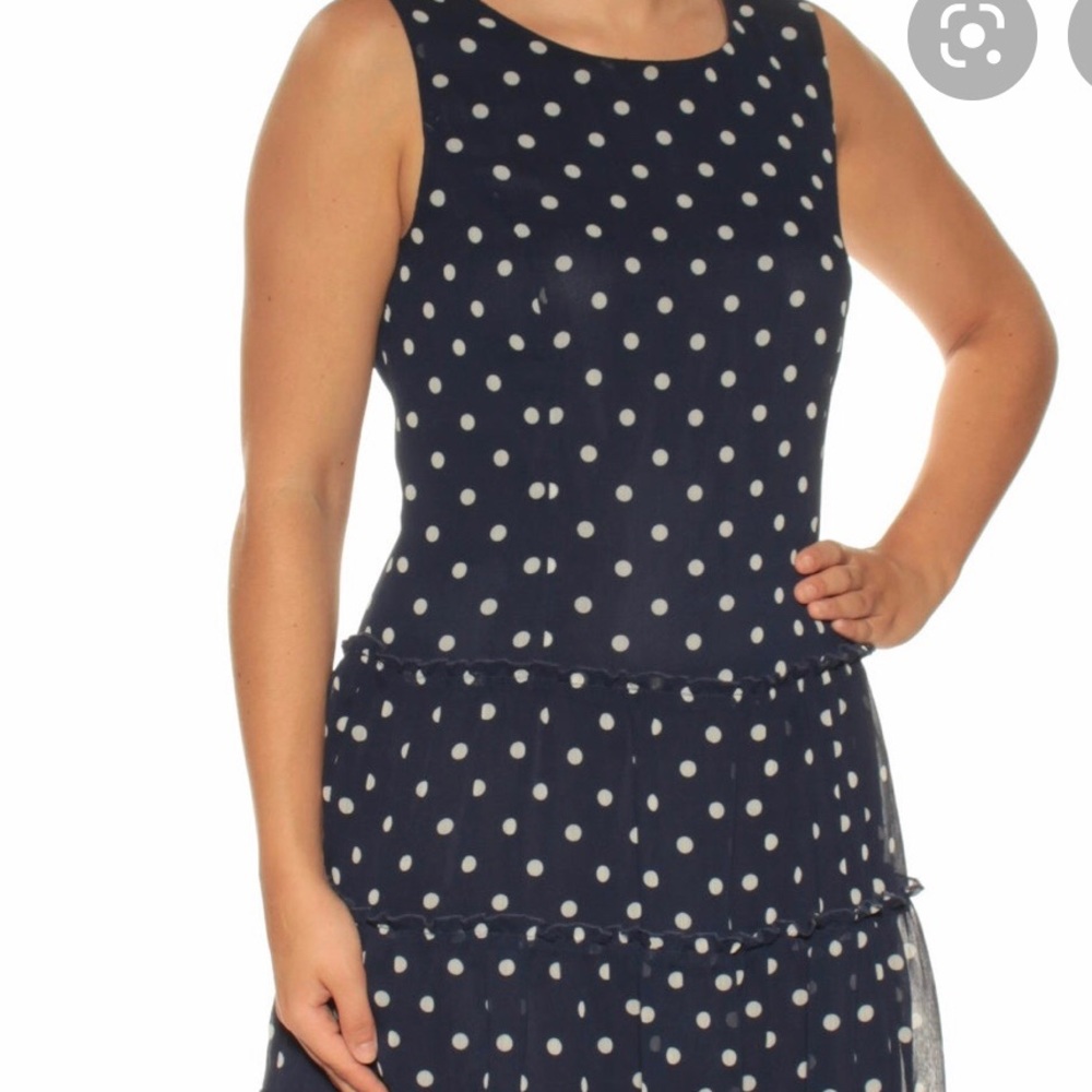 Women dress